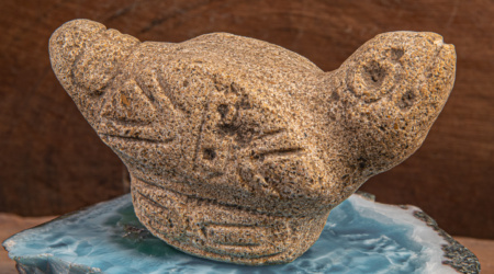 Taíno piece No. 515 with zoomorphic form